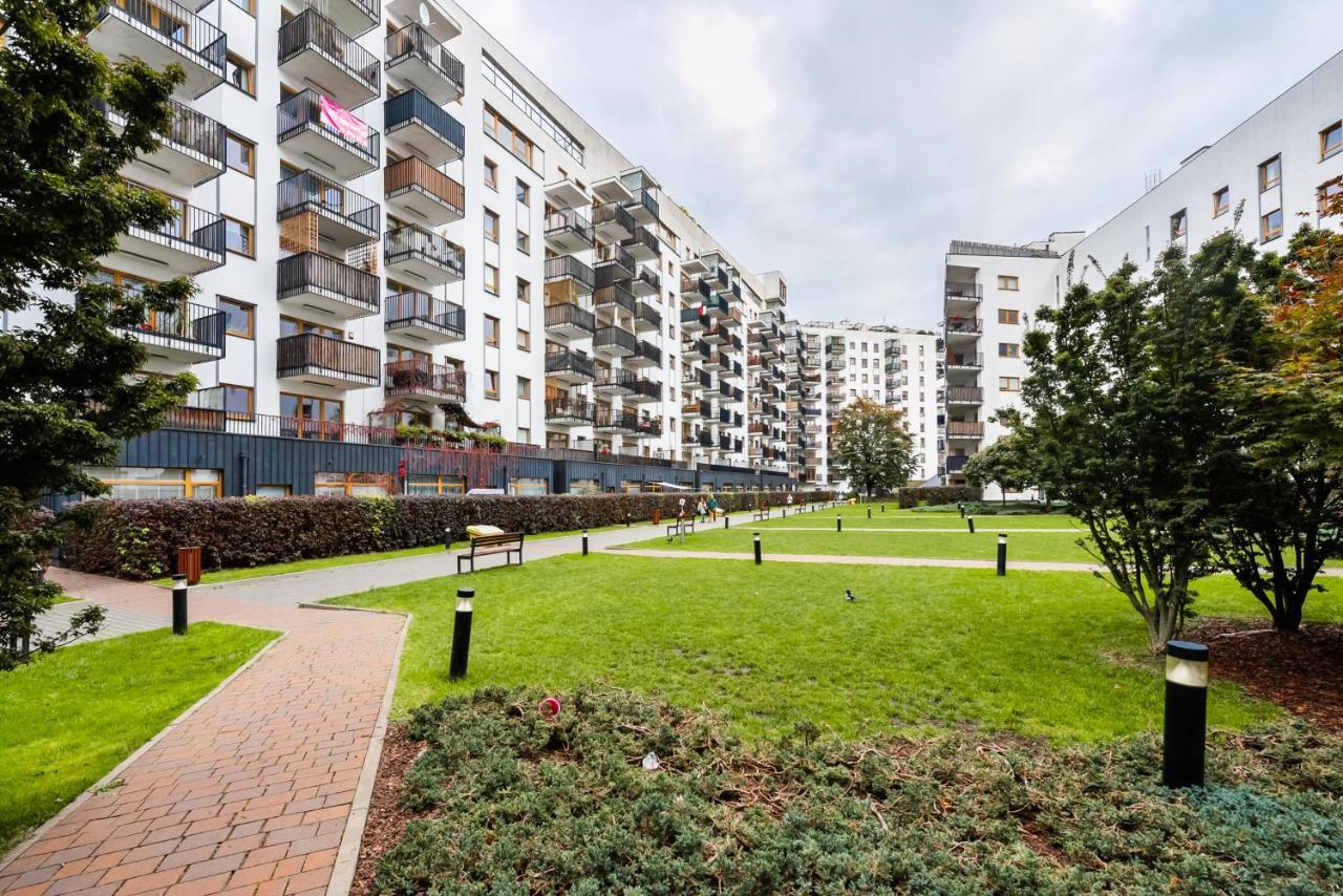 Wola Sunset Apartment Free Parking วอร์ซอ ภายนอก รูปภาพ